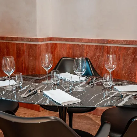 Hotel Via Veneto - L'essenza Di